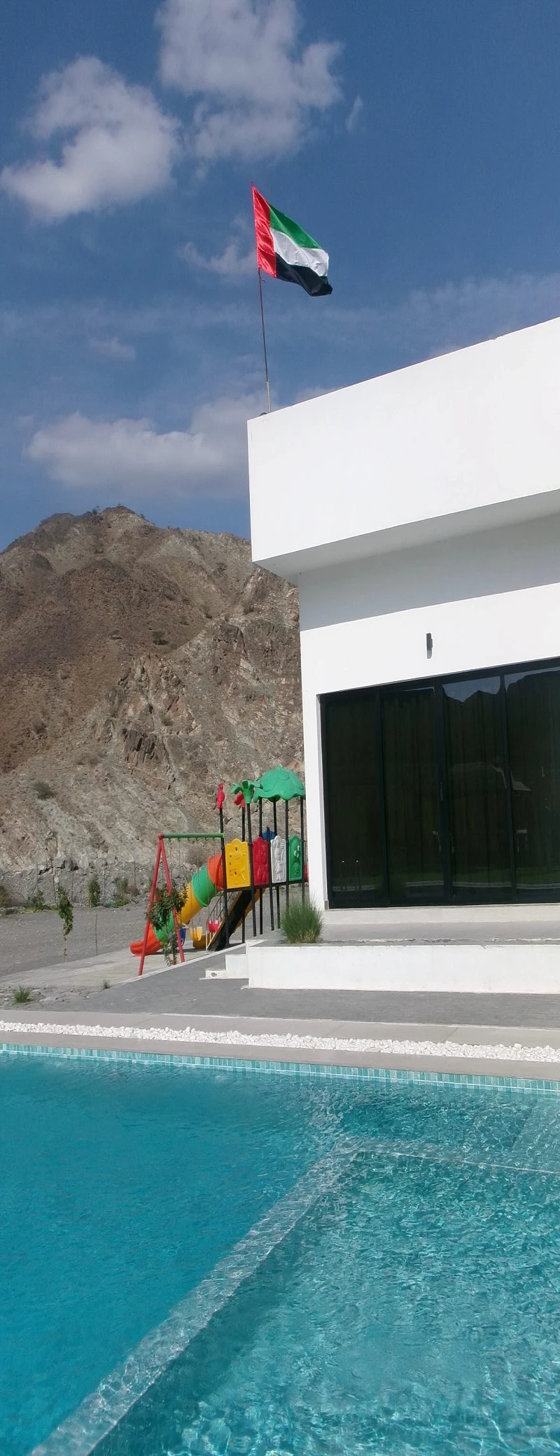 Mountain view With Modern Bedrooms